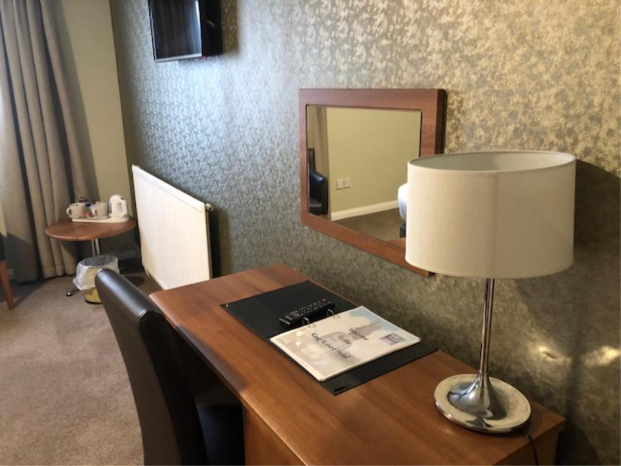 King Robert Hotel Стерлінг Екстер'єр фото